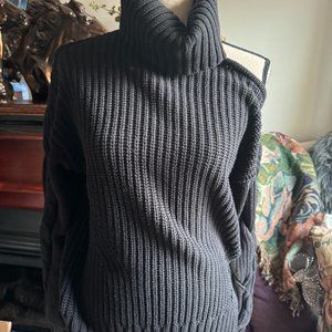 NORDSTROM ASTR OFF SHOULDER TURTLENECK SWEATER